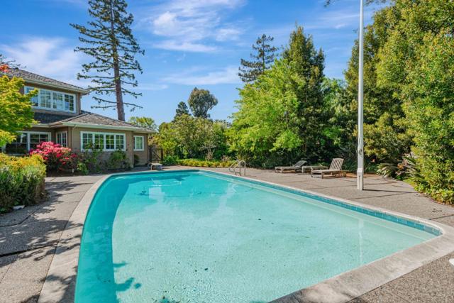 280 Uplands Drive, Hillsborough CA: https://media.crmls.org/mediaz/1b8d2dce-6c16-446c-a0e8-9dd9643d7c86.jpg