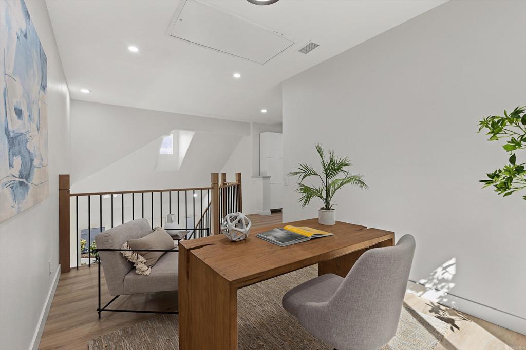 1136 Monterey Place - photo 19