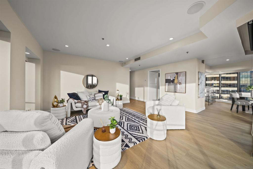 100 Harbor Dr - photo 9