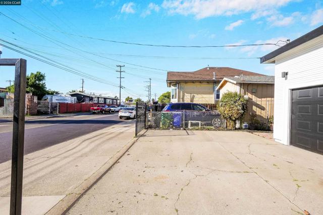 Image 5 of 58 For 456 4th St  