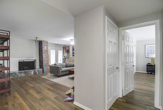 Detail Gallery Image 7 of 44 For 7970 Wetherly St, La Mesa,  CA 91941 - 3 Beds | 2 Baths