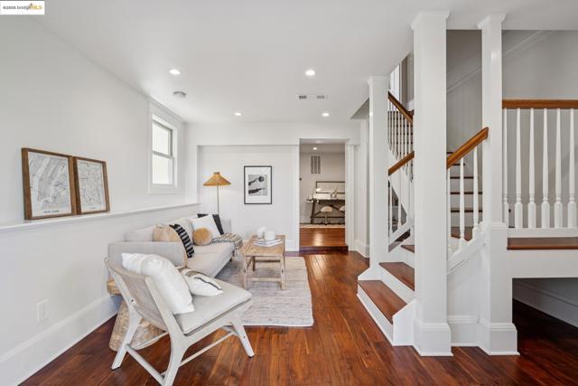 5429 Belgrave Pl., Oakland CA: https://media.crmls.org/mediaz/1b92231b-fd82-46ed-ab2b-3ec9b31e6383.jpg