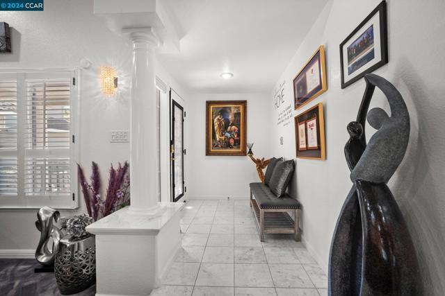 Image 5 of 59 For 5404 Glenwood Ct