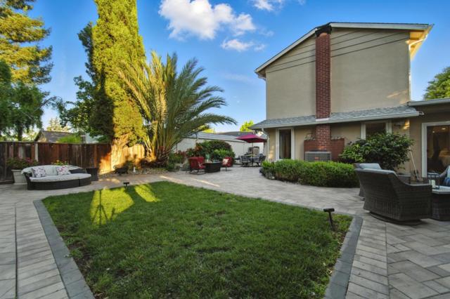 3821 Abbey Court, Campbell CA: https://media.crmls.org/mediaz/1b951a82-ca29-4d91-baf6-6aed7619a996.jpg