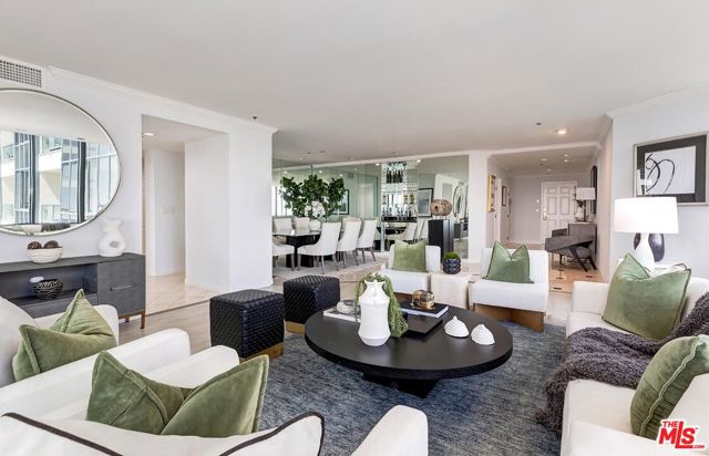 10724 Wilshire Boulevard, Los Angeles CA: https://media.crmls.org/mediaz/1b96e47f-3bb6-4d89-9651-f4c2dc633447.jpg