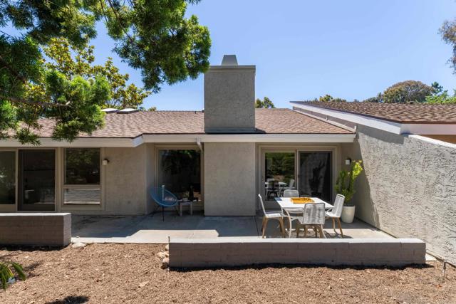 Detail Gallery Image 31 of 35 For 2005 Caminito San Nicholas, La Jolla,  CA 92037 - 3 Beds | 2 Baths