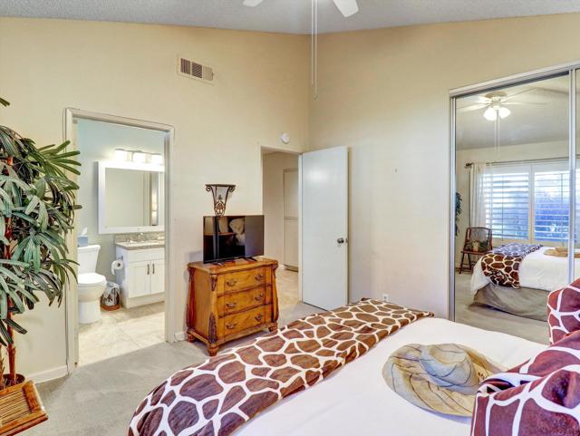 54671 Inverness Way, La Quinta CA: https://media.crmls.org/mediaz/1b982275-c009-41ec-b986-f1676318c8c0.jpg
