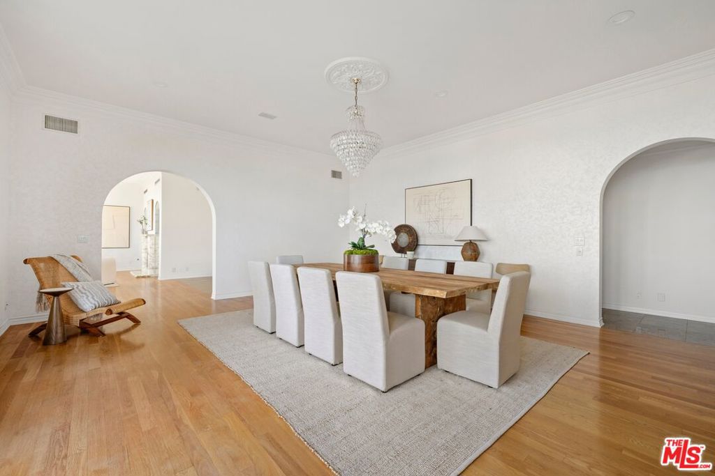 MLS #25555309 image #5