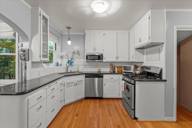 1162 Crescent Drive, San Jose CA: https://media.crmls.org/mediaz/1b9a733d-de0b-4337-b214-0c9becbde195.jpg