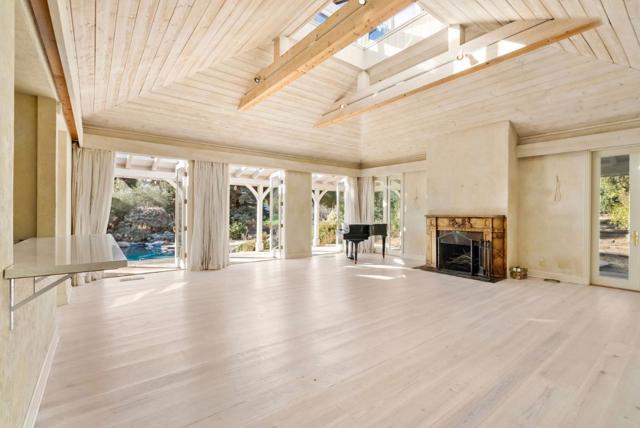 1142 Moore Road, Woodside CA: https://media.crmls.org/mediaz/1b9ae2c4-da5c-49c6-a63f-13a4d8b4513d.jpg