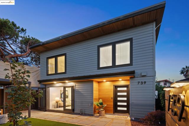 737 61st St, Oakland CA: https://media.crmls.org/mediaz/1b9b82ad-148d-4d6b-9124-a5af57e6f413.jpg