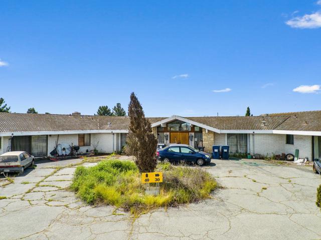 40 Eileen Street, Watsonville CA: https://media.crmls.org/mediaz/1b9d1fba-a26a-4d5b-8664-1d7c2ce35c9b.jpg
