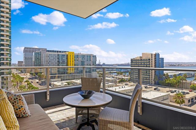 1325 Pacific Hwy, San Diego CA: https://media.crmls.org/mediaz/1ba074b9-f65f-40a7-b777-111954d1347e.jpg