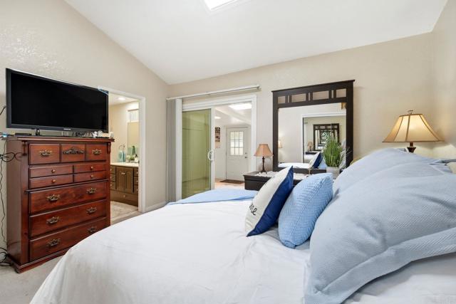 Detail Gallery Image 23 of 44 For 3655 Vista Campana #9,  Oceanside,  CA 92057 - 2 Beds | 2 Baths