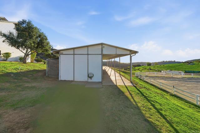 Detail Gallery Image 40 of 40 For 1925 Robinhood Rd, Vista,  CA 92084 - 5 Beds | 4/1 Baths