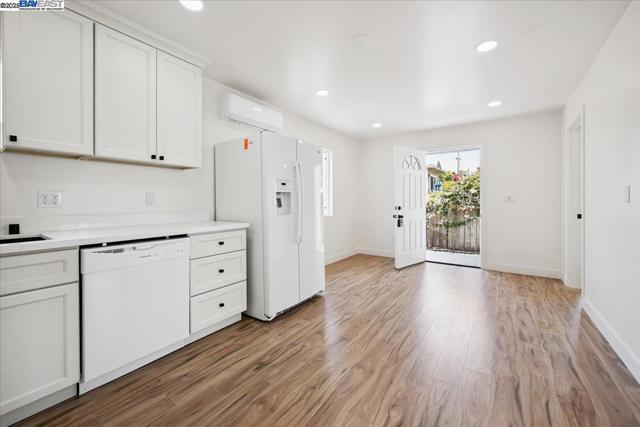 917 Channing Way, Berkeley CA: https://media.crmls.org/mediaz/1ba1b5fa-78e6-4654-8ac5-3ac063a7893c.jpg
