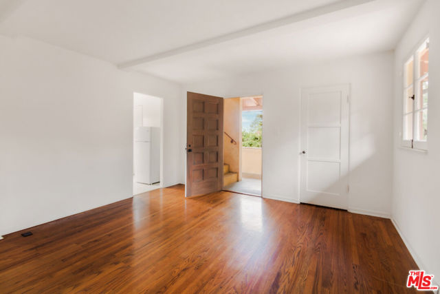 405 Toro Canyon Road, Carpinteria CA: https://media.crmls.org/mediaz/1ba220d7-ec0b-4f6e-971f-06e21e281fcd.jpg
