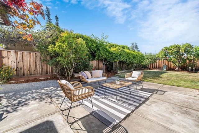 1129 Lexington Drive, Sunnyvale CA: https://media.crmls.org/mediaz/1ba325b0-72d5-453e-90bb-724beb543a08.jpg