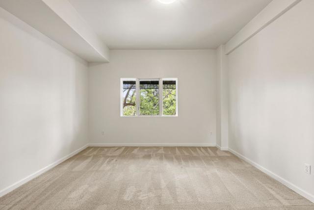 200 Sheridan Avenue, Palo Alto CA: https://media.crmls.org/mediaz/1ba3b652-c326-4e00-93d4-a43450f6ec76.jpg
