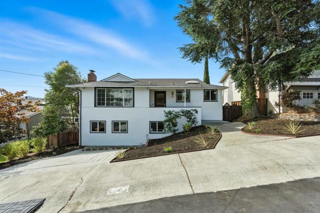 1961 Alden Street, Belmont CA: https://media.crmls.org/mediaz/1ba3d6e1-7287-46cc-819f-5180a7497613.jpg
