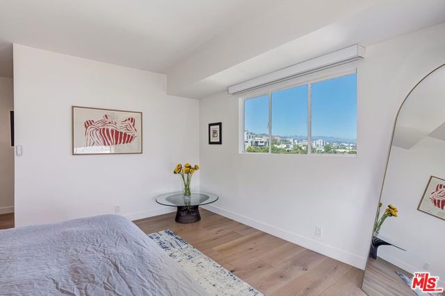 838 Doheny Drive, West Hollywood, California 90069, 2 Bedrooms Bedrooms, ,2 BathroomsBathrooms,Condominium,For Sale,Doheny,24422655