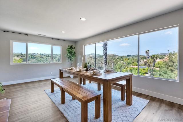 20809 Viento Valle, Escondido CA: https://media.crmls.org/mediaz/1ba41bd3-a3d6-4987-b335-fd07bb220002.jpg
