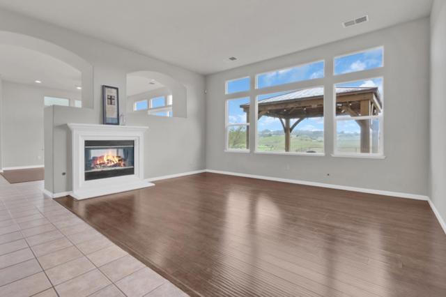 820 Via Vaquero Norte, San Juan Bautista CA: https://media.crmls.org/mediaz/1ba4cb31-8e1b-49ff-9de2-74dd8ea3ea9d.jpg
