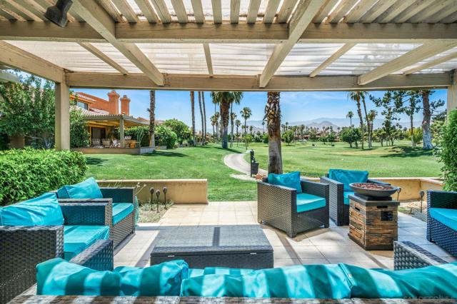 77881 N Woodhaven Dr, Palm Desert CA: https://media.crmls.org/mediaz/1ba527ff-5241-46e6-8088-f0af7c96aeea.jpg