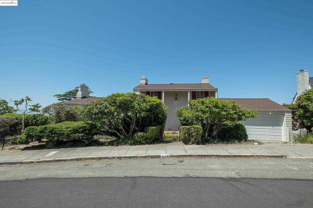 494 Cragmont
