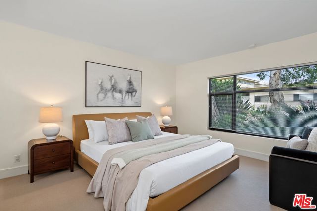 4 Bed Home for Sale in Los Angeles, California