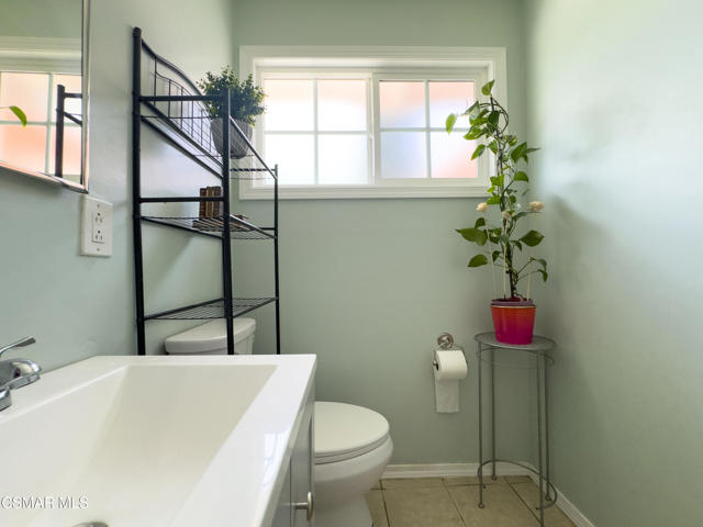 38251 Lisman Avenue, Palmdale CA: https://media.crmls.org/mediaz/1ba7675c-684e-475c-8b97-84db4894c2d4.jpg