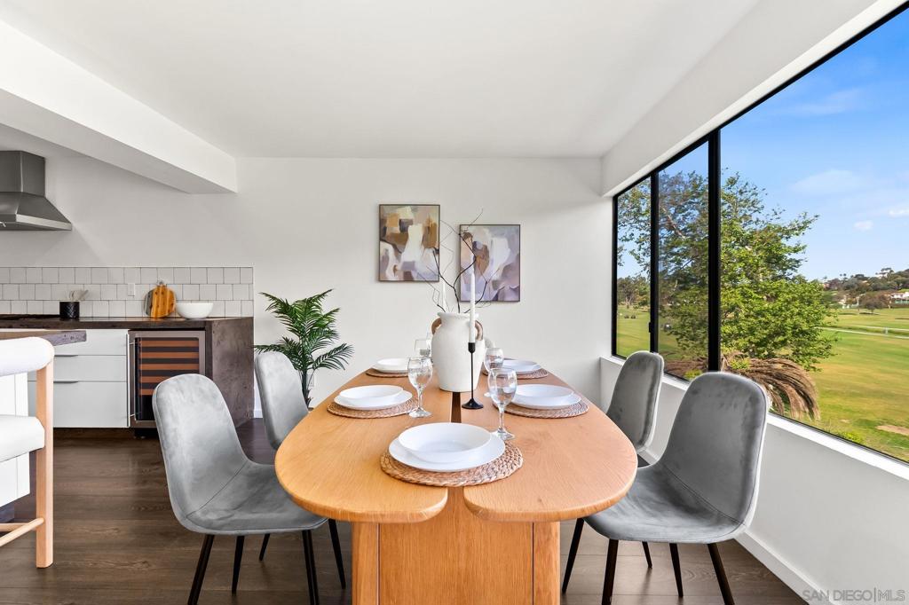 2556 Navarra Drive - photo 15