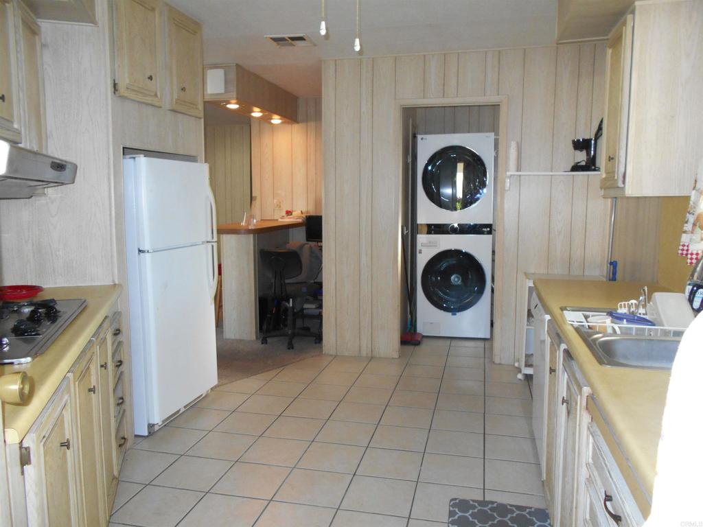 2003 Hts Dr. - photo 4