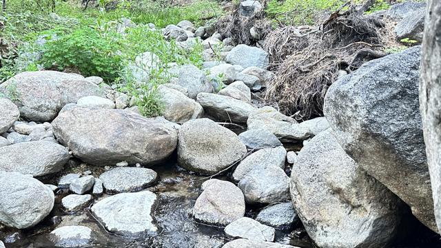 25655 Tahquitz Drive, Idyllwild CA: https://media.crmls.org/mediaz/1ba7e65e-c89a-4ae9-b789-c1c6594004ca.jpg