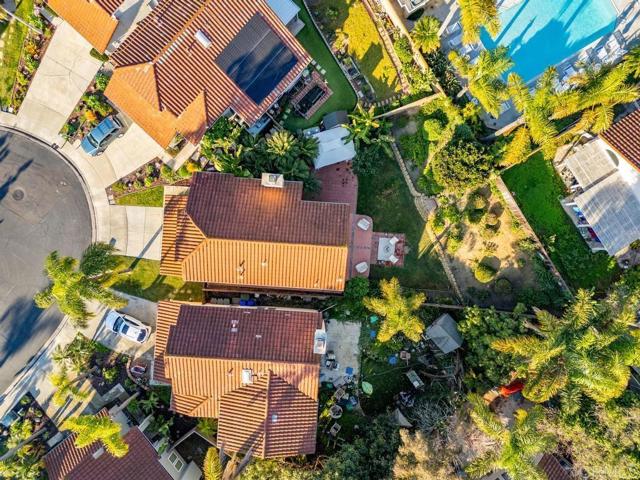 Detail Gallery Image 35 of 56 For 2655 Seacrest, Vista,  CA 92081 - 3 Beds | 2/1 Baths