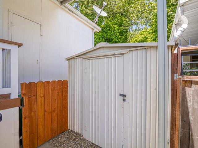 49 Blanca Lane, Watsonville CA: https://media.crmls.org/mediaz/1ba86dcd-bfd0-42a6-b769-4ce1cba1e2aa.jpg