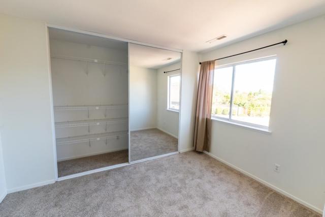 441 Adrian Court, Hollister CA: https://media.crmls.org/mediaz/1baa0358-5c4d-4a0e-b3ea-2f687baed58c.jpg