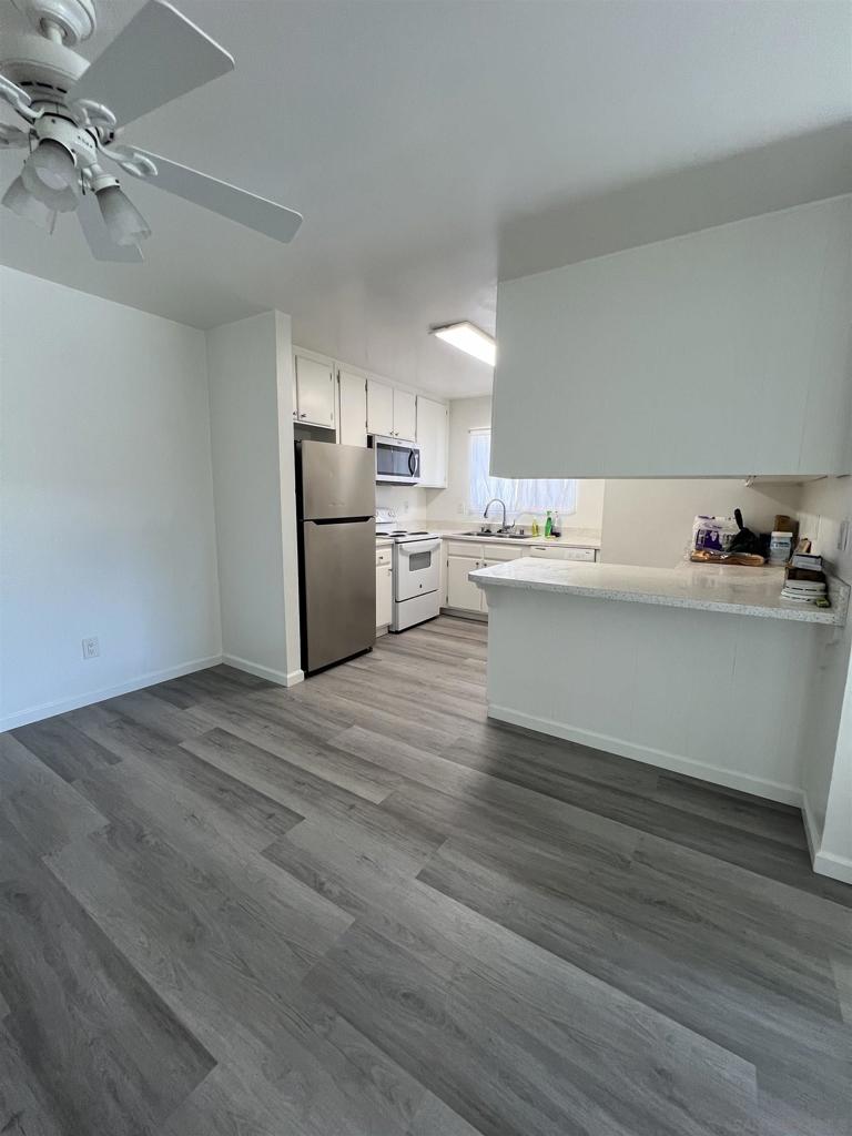 521 Sandalwood Pl - photo 8