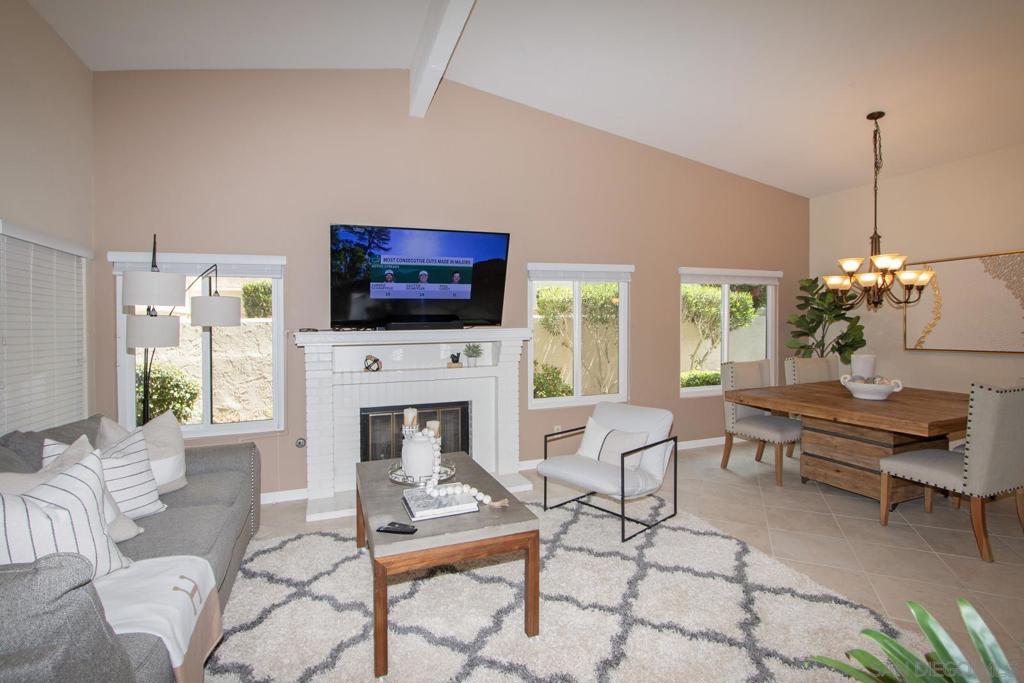 12733 Via Nasca - photo 7