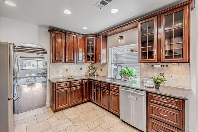 284 Garcia Avenue, San Leandro CA: https://media.crmls.org/mediaz/1baac0cb-ac0f-4433-9c4e-e6d9a2f3b57c.jpg