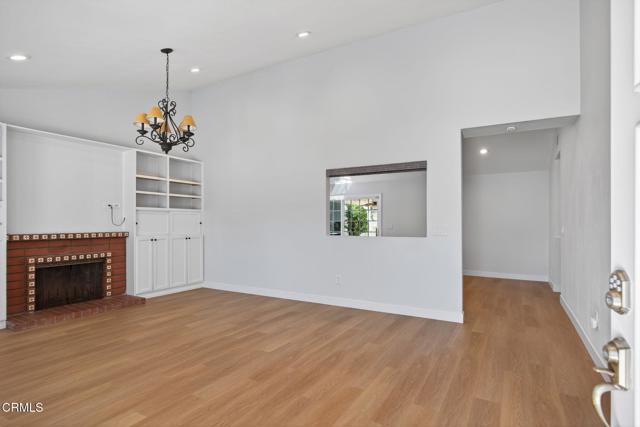 Detail Gallery Image 9 of 44 For 1811 Wychoff Ave, Simi Valley,  CA 93063 - 4 Beds | 2 Baths