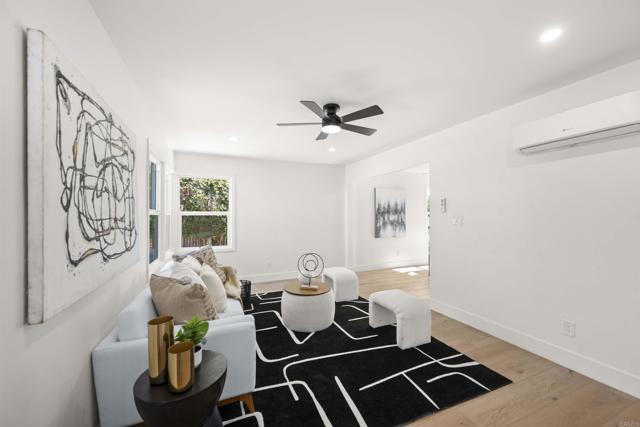 4138 Blackton Dr, La Mesa CA: https://media.crmls.org/mediaz/1babac0b-ccc7-4dae-8d34-594d23b6285d.jpg