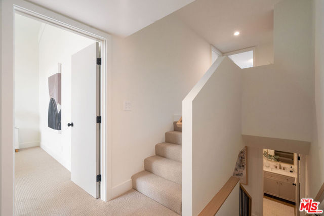 13245 Fiji Way, Marina del Rey CA: https://media.crmls.org/mediaz/1babc16e-71aa-4ef0-b179-b600cdc23d24.jpg