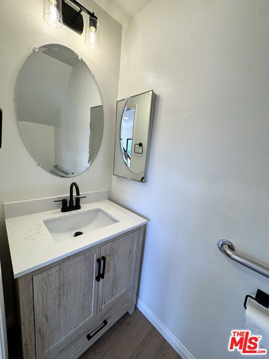 7756 Sailboat Circle, Huntington Beach CA: https://media.crmls.org/mediaz/1babc58f-529b-42eb-9159-2d60e713e30b.jpg