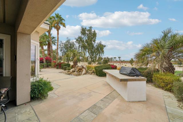 81206 Barrel Cactus Road, La Quinta CA: https://media.crmls.org/mediaz/1babf518-64df-492b-89e8-21ffe7ba1f62.jpg