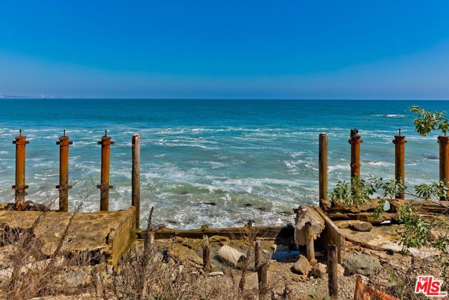  Land for Sale in Malibu, California