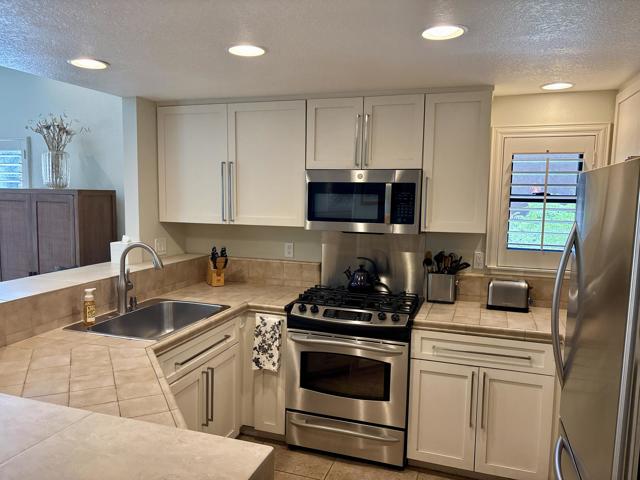73461 Foxtail Lane, Palm Desert, CA 92260