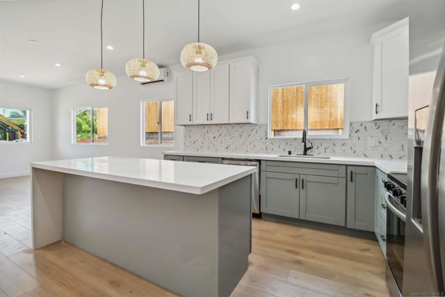 4712 4714 Harbinson Ave., La Mesa CA: https://media.crmls.org/mediaz/1bae4ac7-3b3c-47a2-8042-6c233d010238.jpg