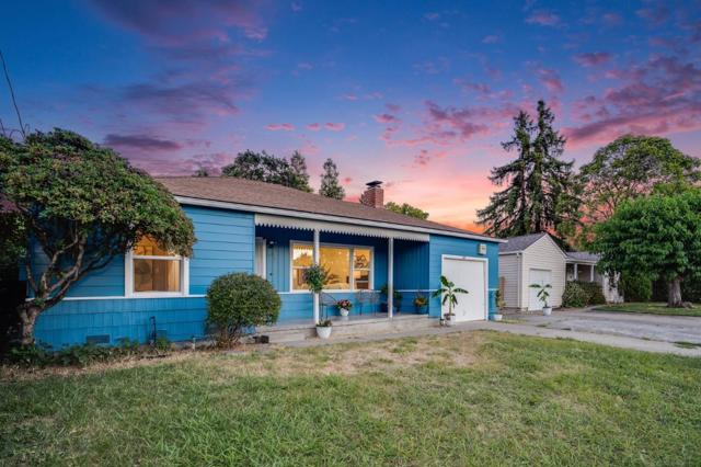 3612 Los Flores Avenue, Concord CA: https://media.crmls.org/mediaz/1bae8b36-35ac-40f2-860b-420e2ea19ca0.jpg