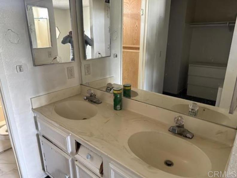 1Baf49A1 Fa66 48A8 8850 A91E3D603Af8 3844 Via Del Bardo, San Ysidro, Ca 92173 &Lt;Span Style='BackgroundColor:transparent;Padding:0Px;'&Gt; &Lt;Small&Gt; &Lt;I&Gt; &Lt;/I&Gt; &Lt;/Small&Gt;&Lt;/Span&Gt;
